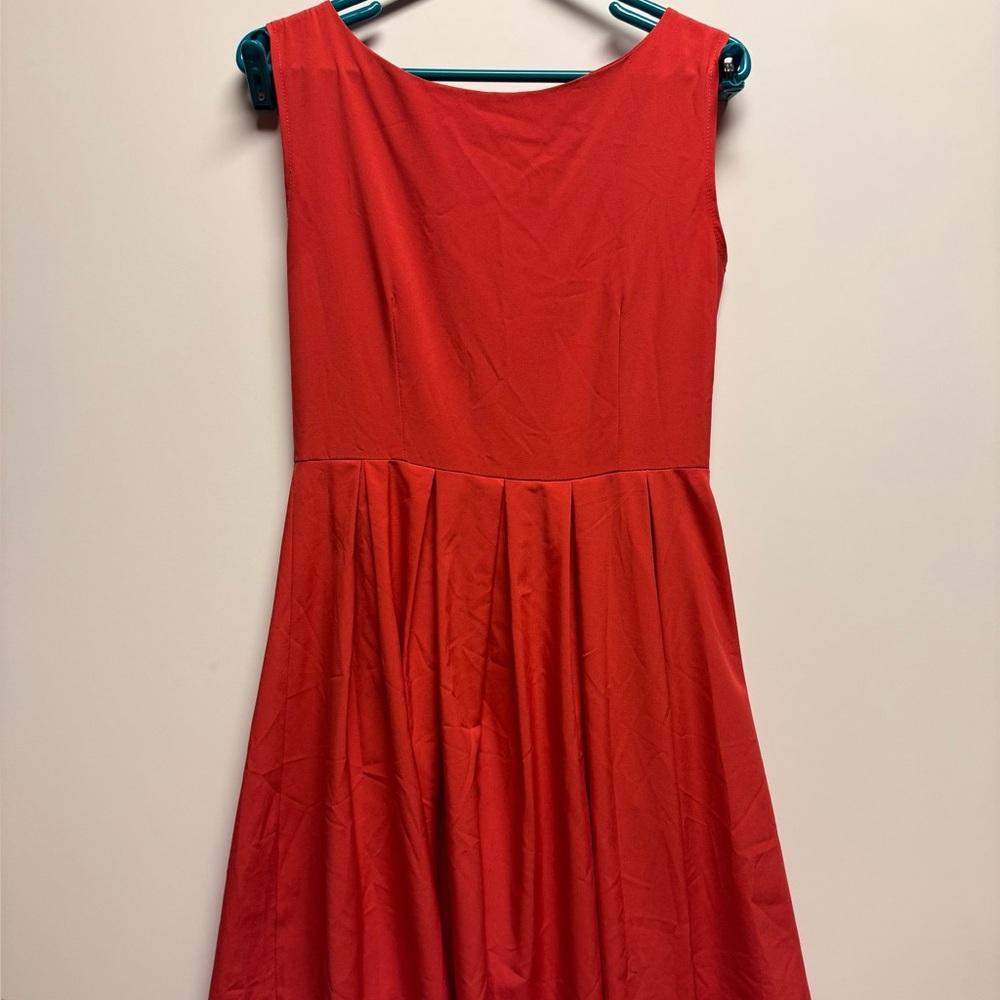 Vibrant Red Sleeveless‎ Dress
